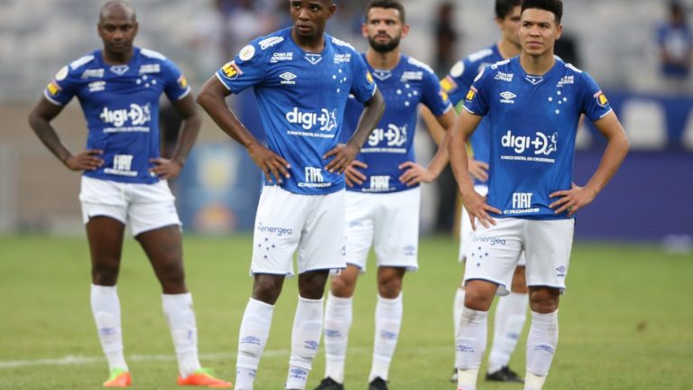 Por primera vez en su historia: Cruzeiro descendió a la segunda división en Brasil