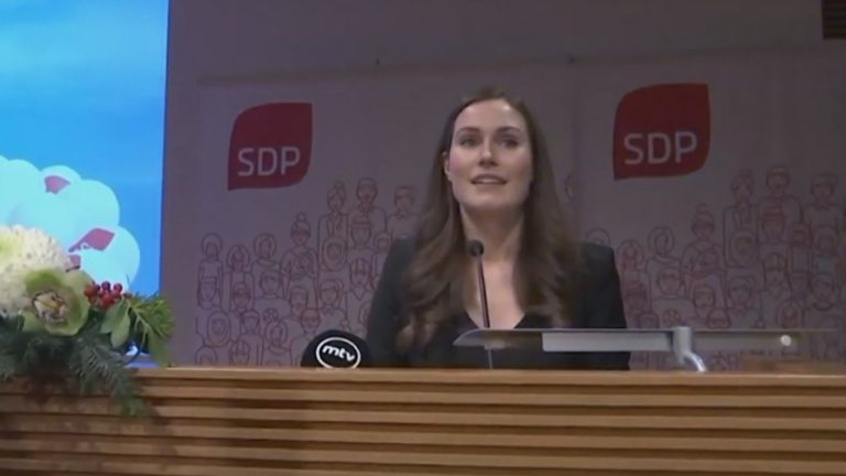 Sanna Marin, la primera ministra de Finlandia que se convirtió en la más joven del planeta con 34 años