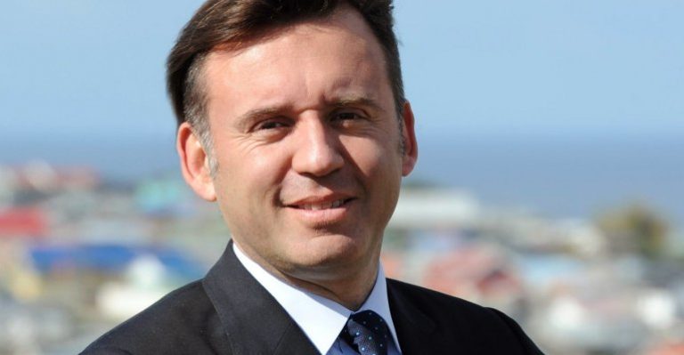 Alcalde de Puntas Arenas sobre avión de la FACh: “Es muy complicado para nuestra ciudad”