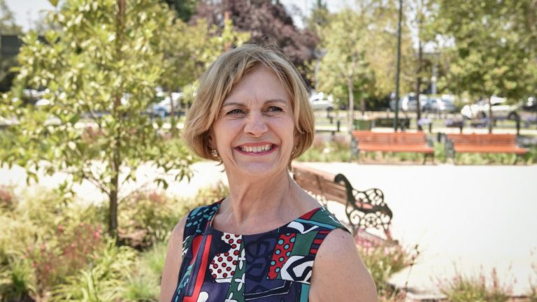 “Es poco seria”: Matthei rechazó solicitud para iluminar la Plaza Baquedano en Año Nuevo