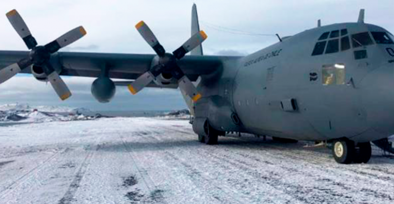 Comandante en jefe de la FACh confirmó existencia de audio de WhatsApp que acusa falla eléctrica en avión siniestrado