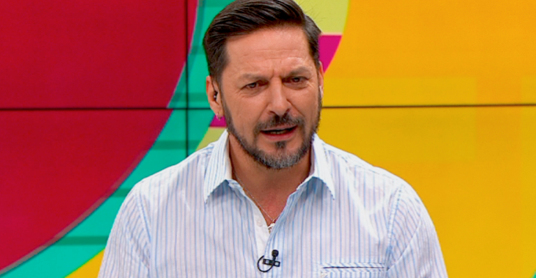 El momento en que Rafael Cavada criticó las declaraciones de Sebastián Piñera y Ricardo Lagos