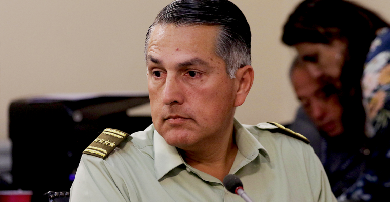 Director de Carabineros recibió amenazas de muerte a través de WhatsApp