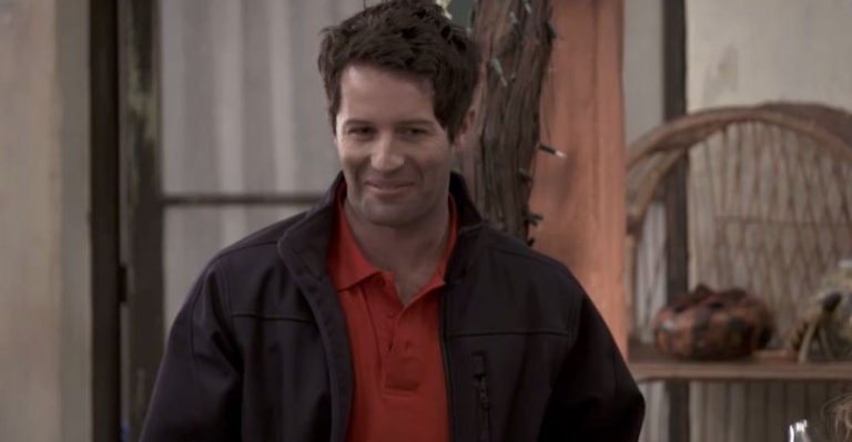 Gemelas: ¿Con quién está coqueteando Renzo?