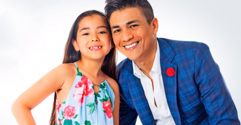 Américo y su hija Domi cantaron juntos su nuevo tema