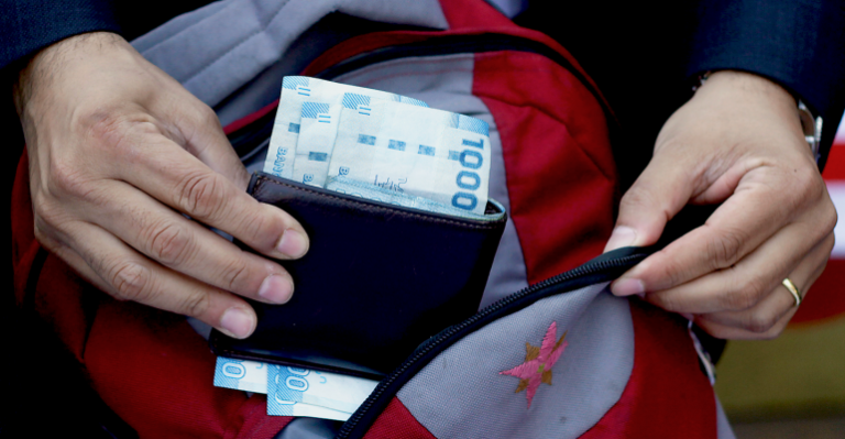 ¿Qué es el IMACEC y cómo su caída afecta nuestro bolsillo?