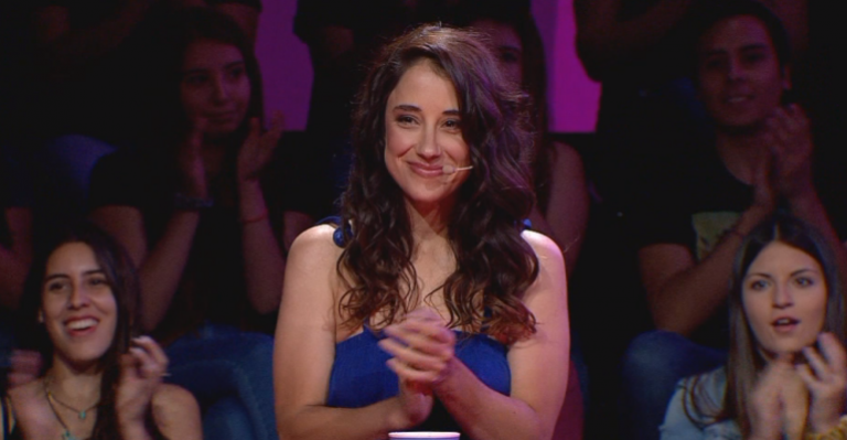 Elisa Zulueta fue ovacionada por su extraordinario desempeño en Pasapalabra