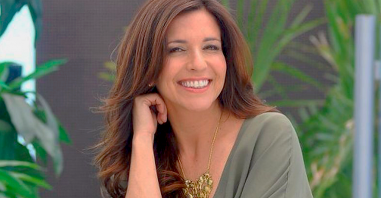 ¡Qué guapo! Esposo de Karla Constant sorprendió en Tu Vida Tu Historia