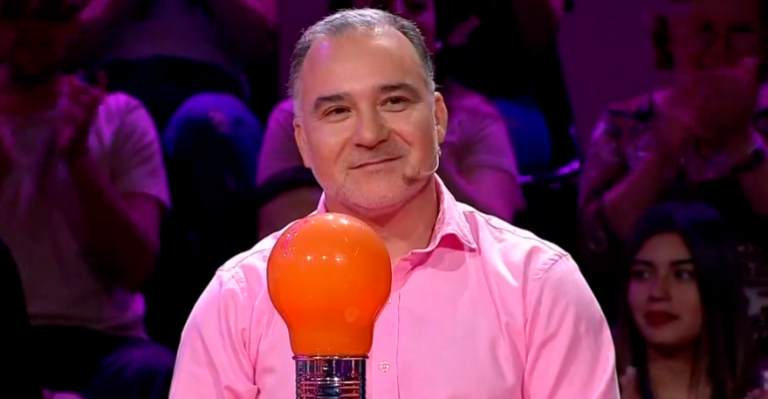 Capitán del equipo naranja fue vitoreado con popular canción de Maradona