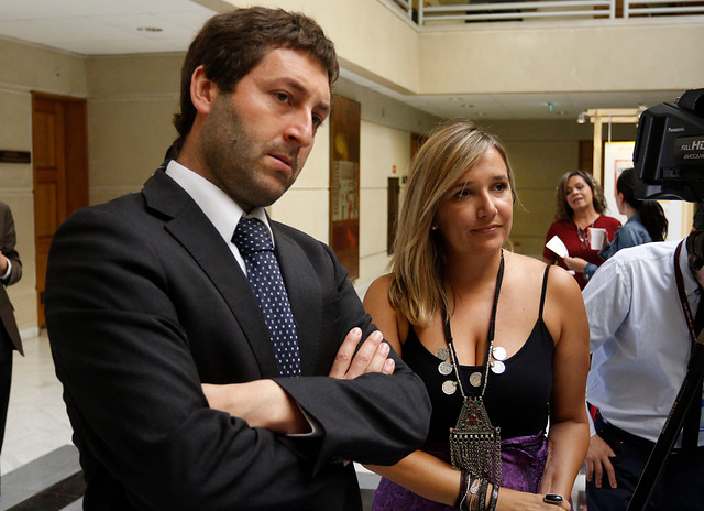 Parlamentarios de la UDI y RN coordinarán trabajo por opción de rechazo en el plebiscito