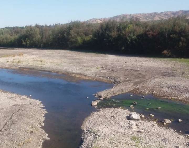 Caudal de Río Mataquito llega al 0.4%: Agricultores temen una 