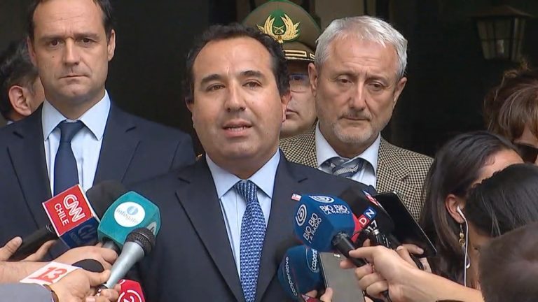 Resguardo dentro y fuera de los recintos: Gobierno analiza las medidas de seguridad para rendir la PSU