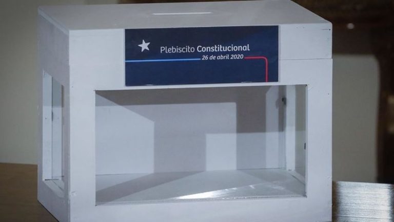 CNTV rechaza incluir a organizaciones civiles en franja para plebiscito y sólo partidos participarán