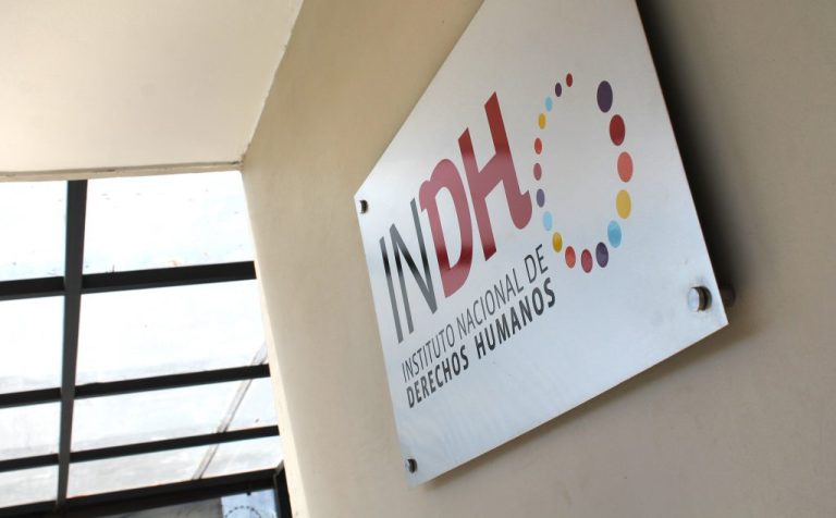 INDH anuncia querella contra cuenta falsa que suplanta al organismo en redes sociales
