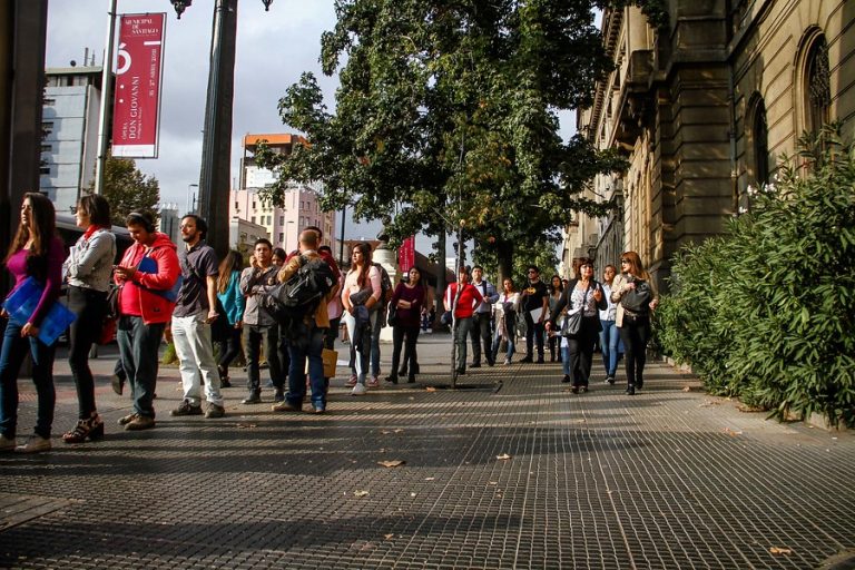 Educación superior: Estas son las carreras más saturadas del mercado laboral en Chile