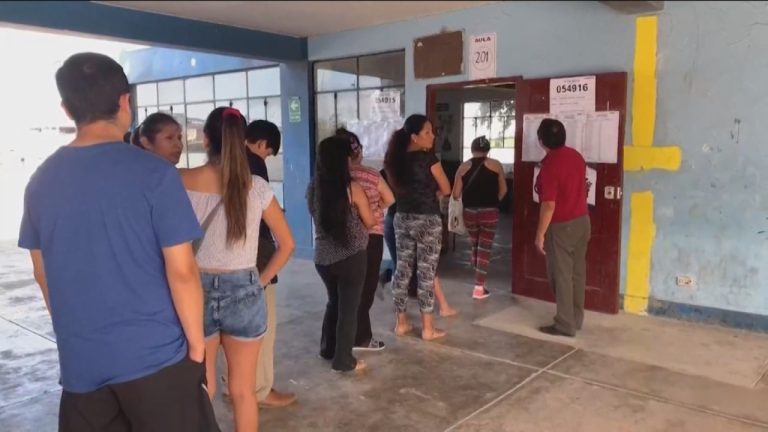 Frepap, el partido que triunfó en elecciones peruanas y cuyo líder era considerado la reencarnación del Espíritu Santo