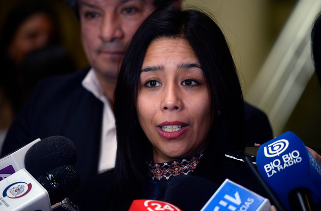 Acogen a tramitación solicitud de desafuero contra diputada Leuquén por episodio en restaurante