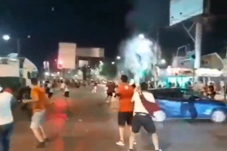 Hincha de Colo Colo murió tras ser atropellado por camión de Carabineros en las afueras del Estadio Monumental