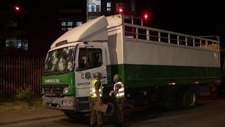 INDH anuncia querella por hincha de Colo Colo que murió tras atropello de camión de Carabineros