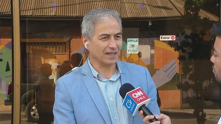 Presidente del Colegio de Profesores llama al fin de la PSU y reemplazarla con sistema similar a la PAA