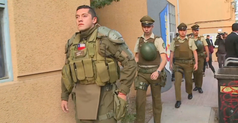 Liceo de La Cisterna amaneció con destrozos previo a rendición de PSU