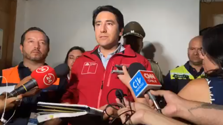 Intendencia confirma un muerto y cinco personas desaparecidas por crecida de río y aluvión en Atacama