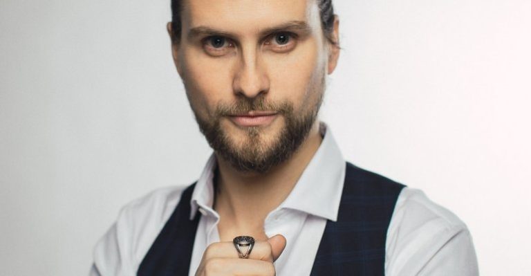 Jean Philippe Cretton emocionó a sus seguidores con imagen junto a su padre