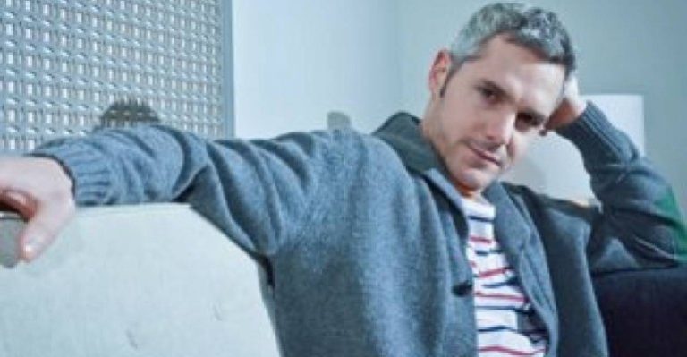 “Hice puras tonteras por amor”: La sincera confesión de Ricardo Fernández en Podemos Hablar