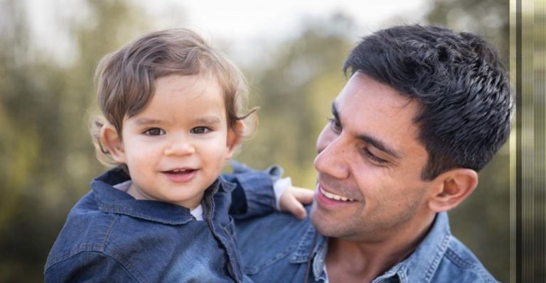 Hijo de Juan Pablo Queraltó enterneció las redes sociales por video con su perro