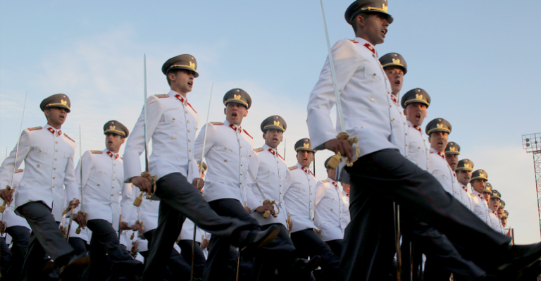 Ejército se refirió a investigación que destapó uso de dineros públicos para viajes familiares