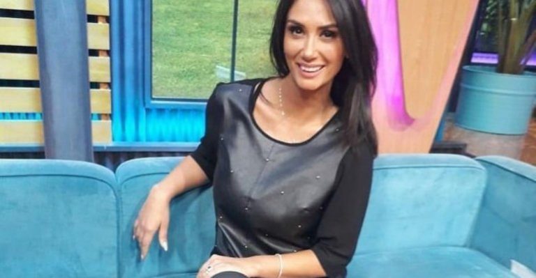 Pamela Díaz enciende redes sociales con divertido autotrolleo: “Termino sola hasta en el Gym”