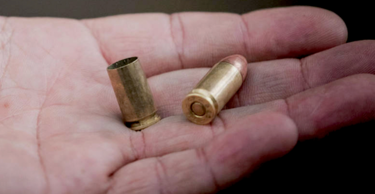 Niño de 8 años podría perder movilidad de sus piernas tras impacto de bala loca en noche de Año Nuevo