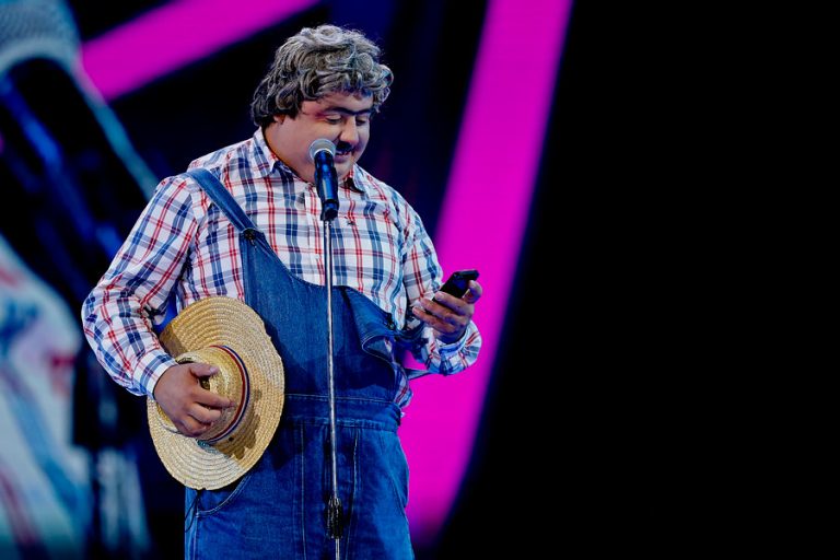 Esposa de Huaso Filomeno tras funa con piedrazo en show: 