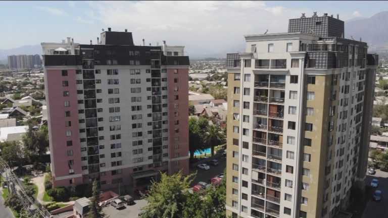 Administradores en la mira: Irregularidades que hacen subir los gastos comunes en condominios