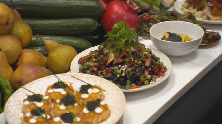 Casi 35 platos diferentes y 70% de ellos veganos: Así es el menú para los asistentes a la ceremonia de los Oscar