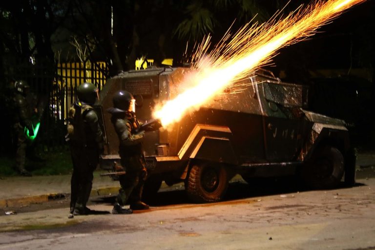 Región de Valparaíso: Según INDH, se han registrado 54 casos de golpizas por parte de Carabineros