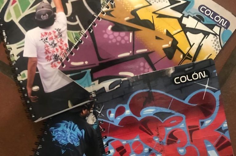 Supermercados retiran cuadernos cuestionados por su portada: Colón asegura buscan 