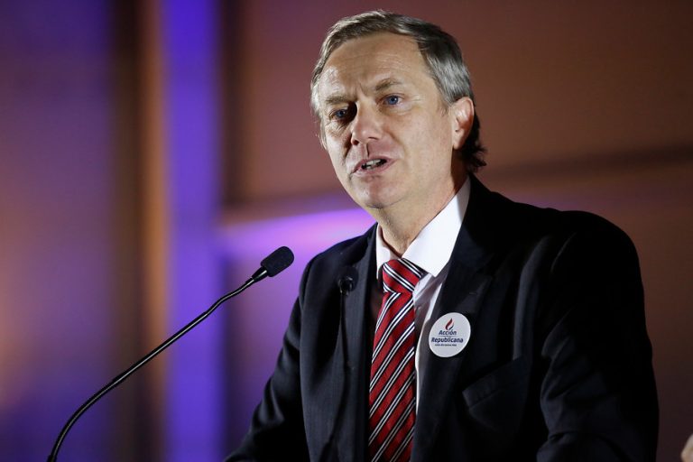 José Antonio Kast asegura que en Viña los artistas “se llenan los bolsillos con el dolor de la gente”