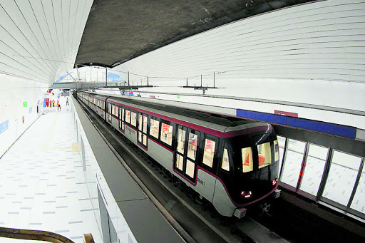 Metro indica que extensión de Línea 3 lleva un 25% de avance