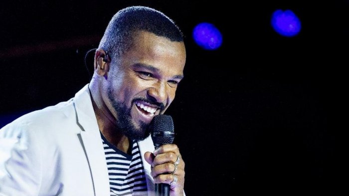 Está listo para Viña 2020: Así fueron los primeros minutos de Alexandre Pires en Chile