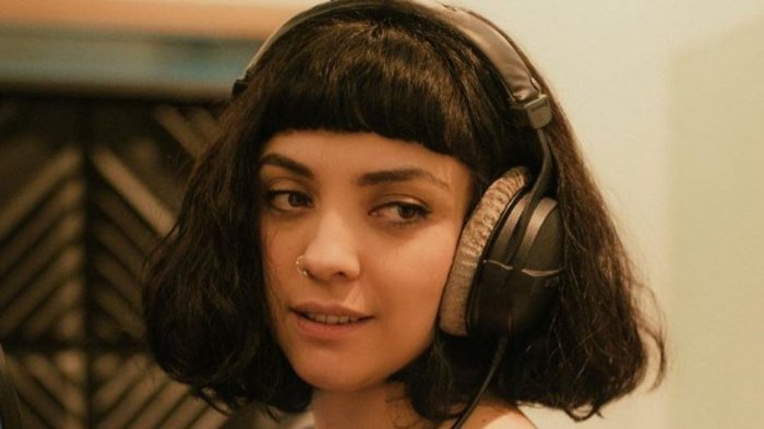 ¡Qué emoción! Así reaccionó Mon Laferte cuando Ricky Martín dijo que le gustaría trabajar con ella