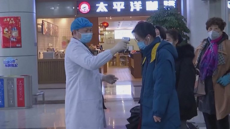 ¿Coincidencia? Libro publicado hace 39 años predijo la aparición del coronavirus de Wuhan en 2020