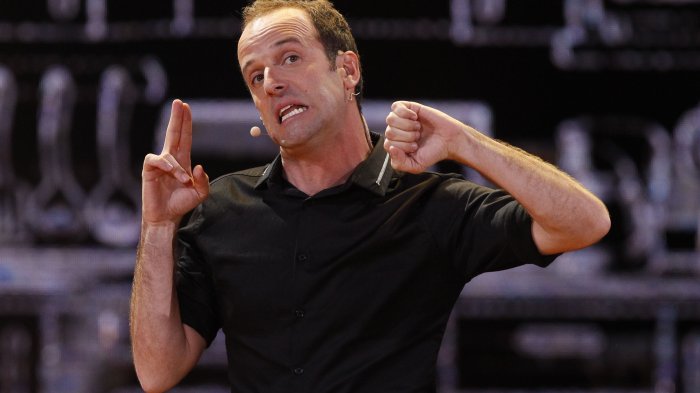 “Queremos paz para Chile”: Piden a Stefan Kramer no hacer humor político en Festival de Viña