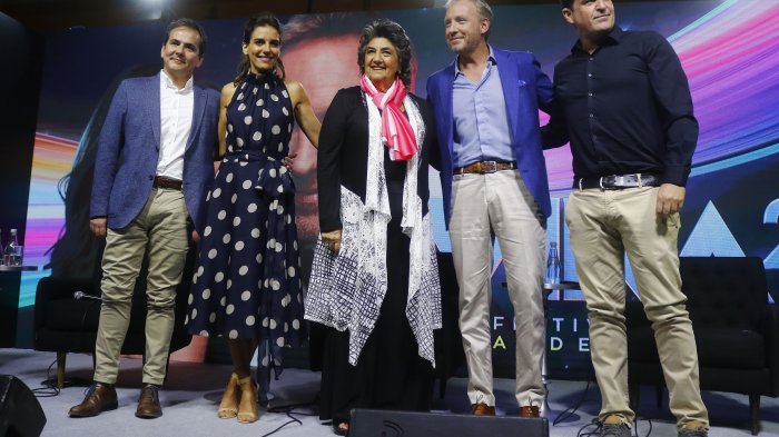 Animadores de Festival de Viña del Mar dan el vamos al certamen en conferencia de prensa