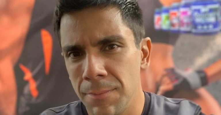 Esta es la dura rutina de ejercicios a la que se somete Juan Pablo Queraltó