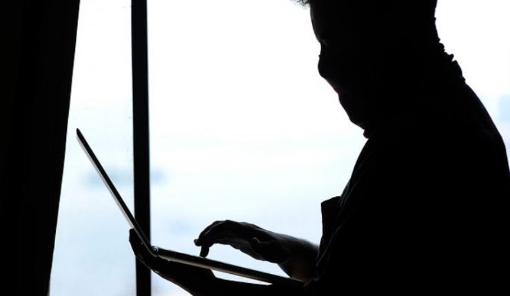 Trabajador instaló cámaras en los baños para grabar sin consentimiento a compañeras del GORE de Tarapacá