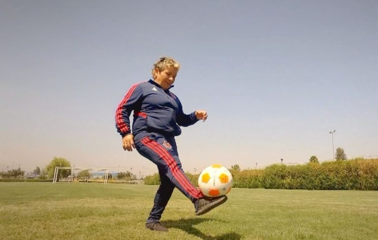 “Deseo que podamos vivir del fútbol