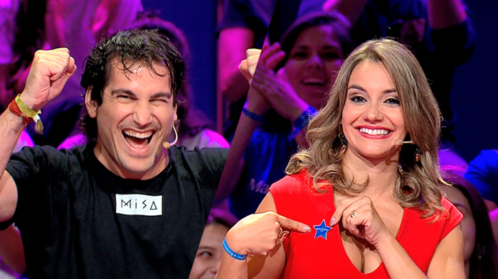 Félix Soumastre y Rayén Araya se ponen la camiseta solidaria en Pasapalabra en Acción