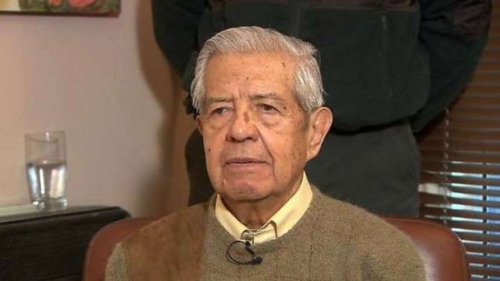 Corte Suprema confirma retiro de imágenes de Manuel Contreras de cuarteles del Ejército