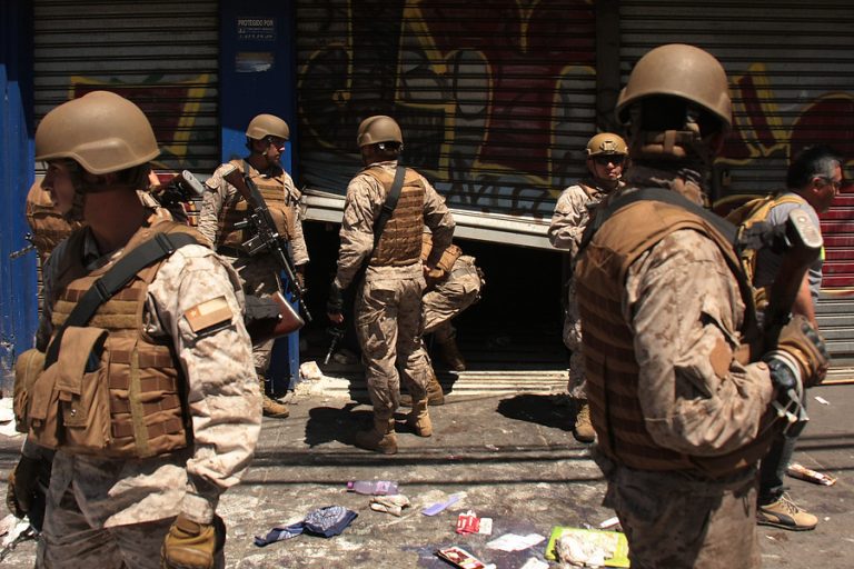 Con votos del oficialismo y un DC: Comisión aprobó proyecto para que FF.AA. resguarden infraestructura crítica